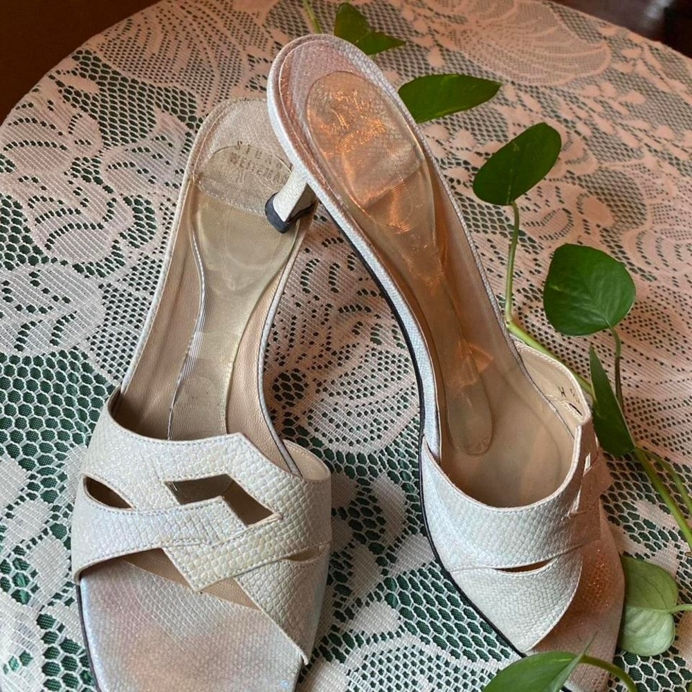 Stuart Weitzman Snakeskin Embossed Leather Kitten Heel Mules Cutout Slides 7.5